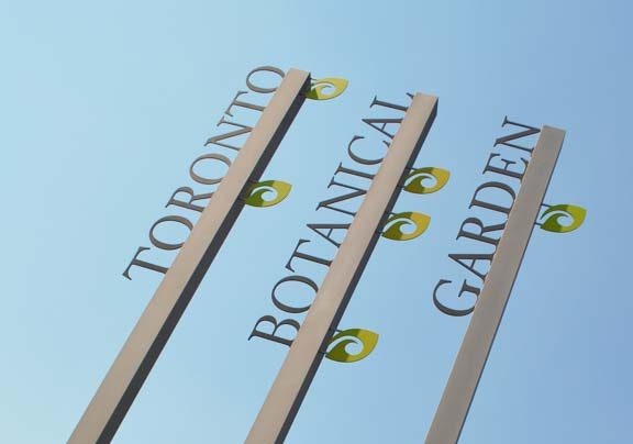 toronto-botanical-edwards-garden-23