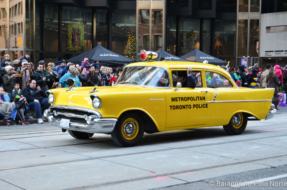 Santa-claus-parade-6