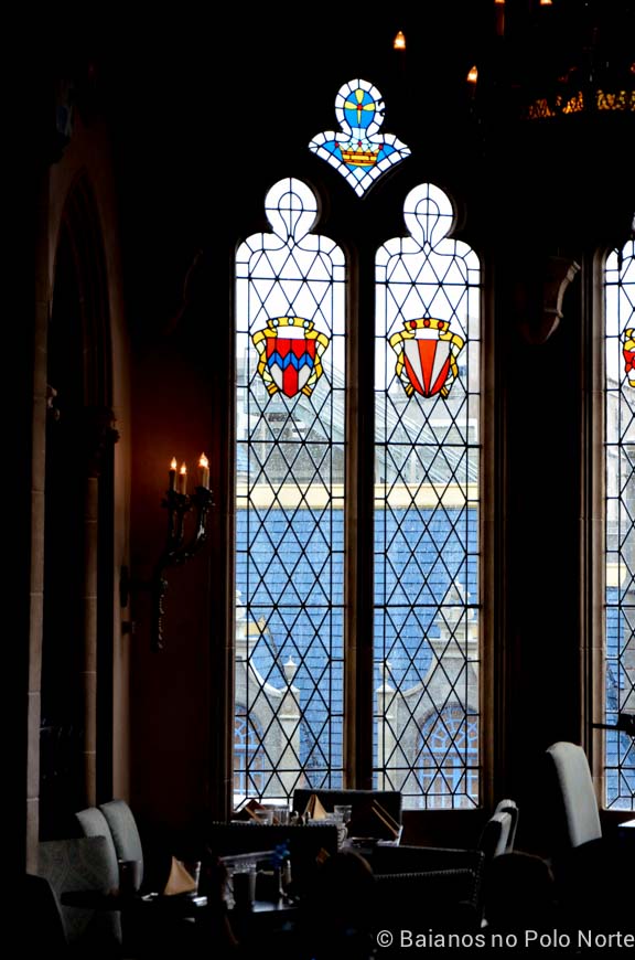 cinderella-royal-table-10