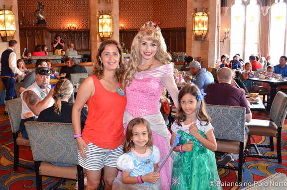 disney-royal-table-11