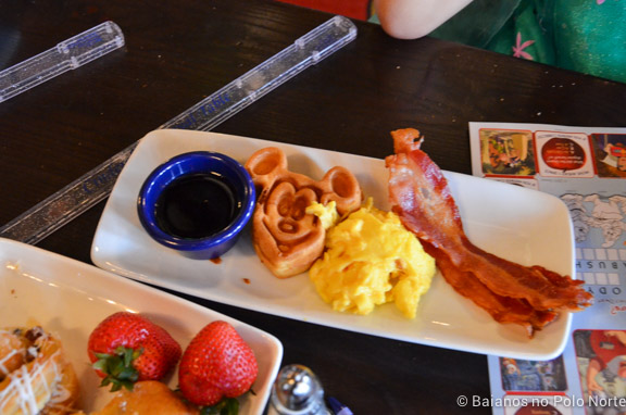 disney-royal-table-6